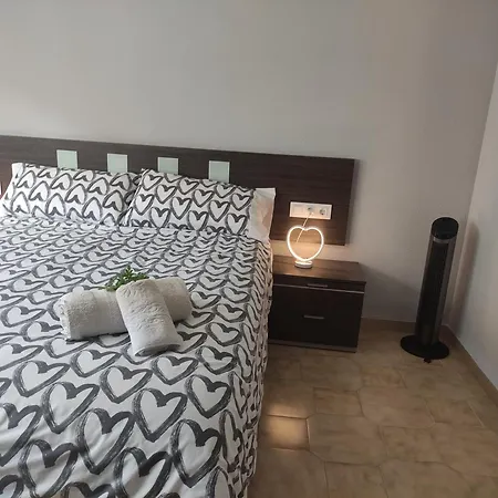 Piso De 4 En El Centro De * Roses