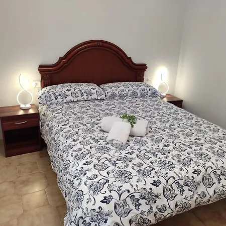 דירה Piso De 4 En El Centro De רוזס